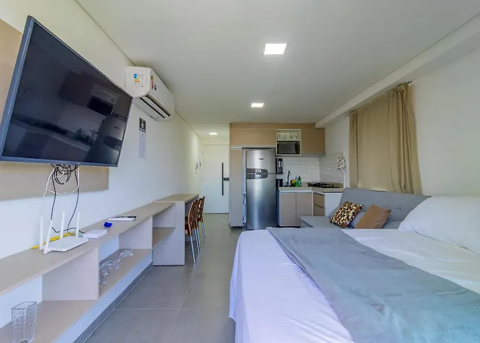 Villa Del Mar #203- Flat Com Varanda Por Carpediem